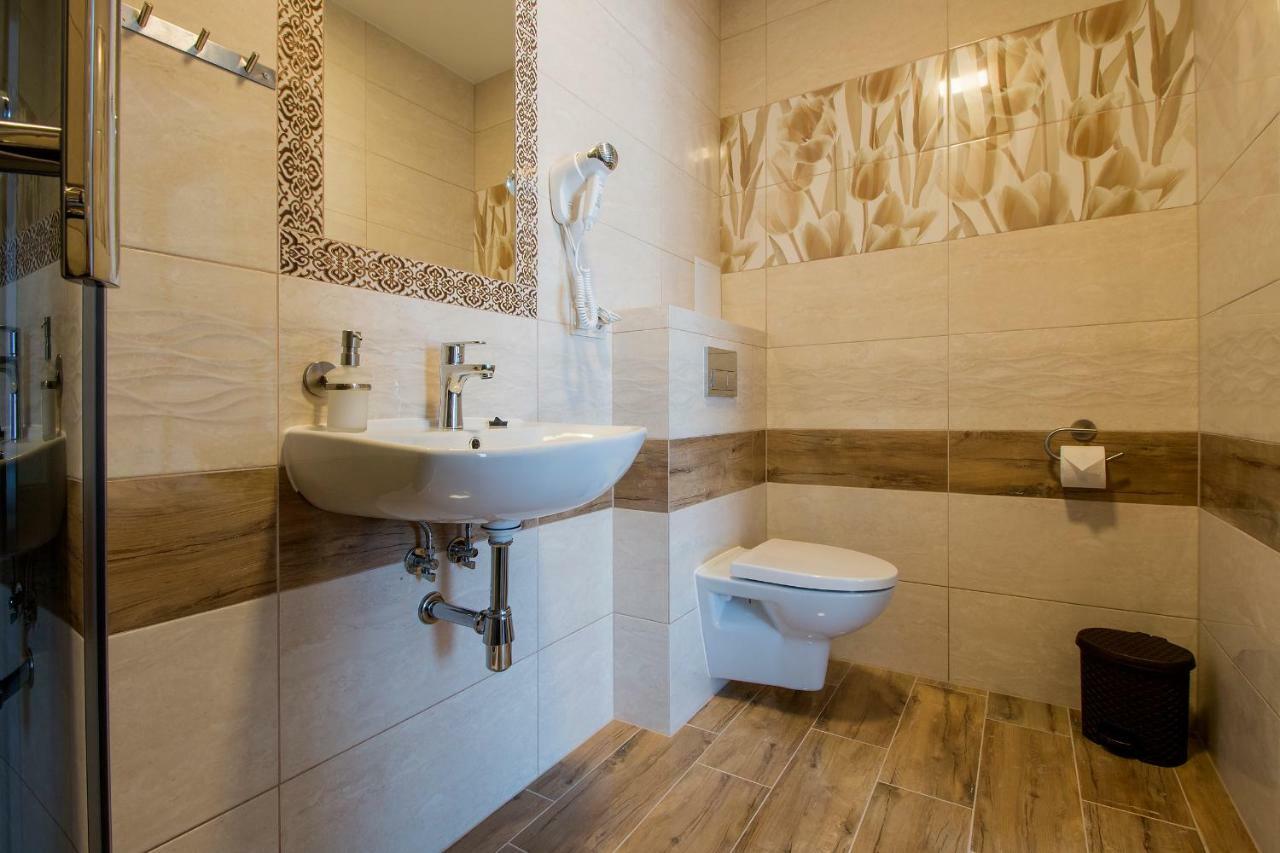 Villa Cicho Sza Czarna Góra Exteriör bild